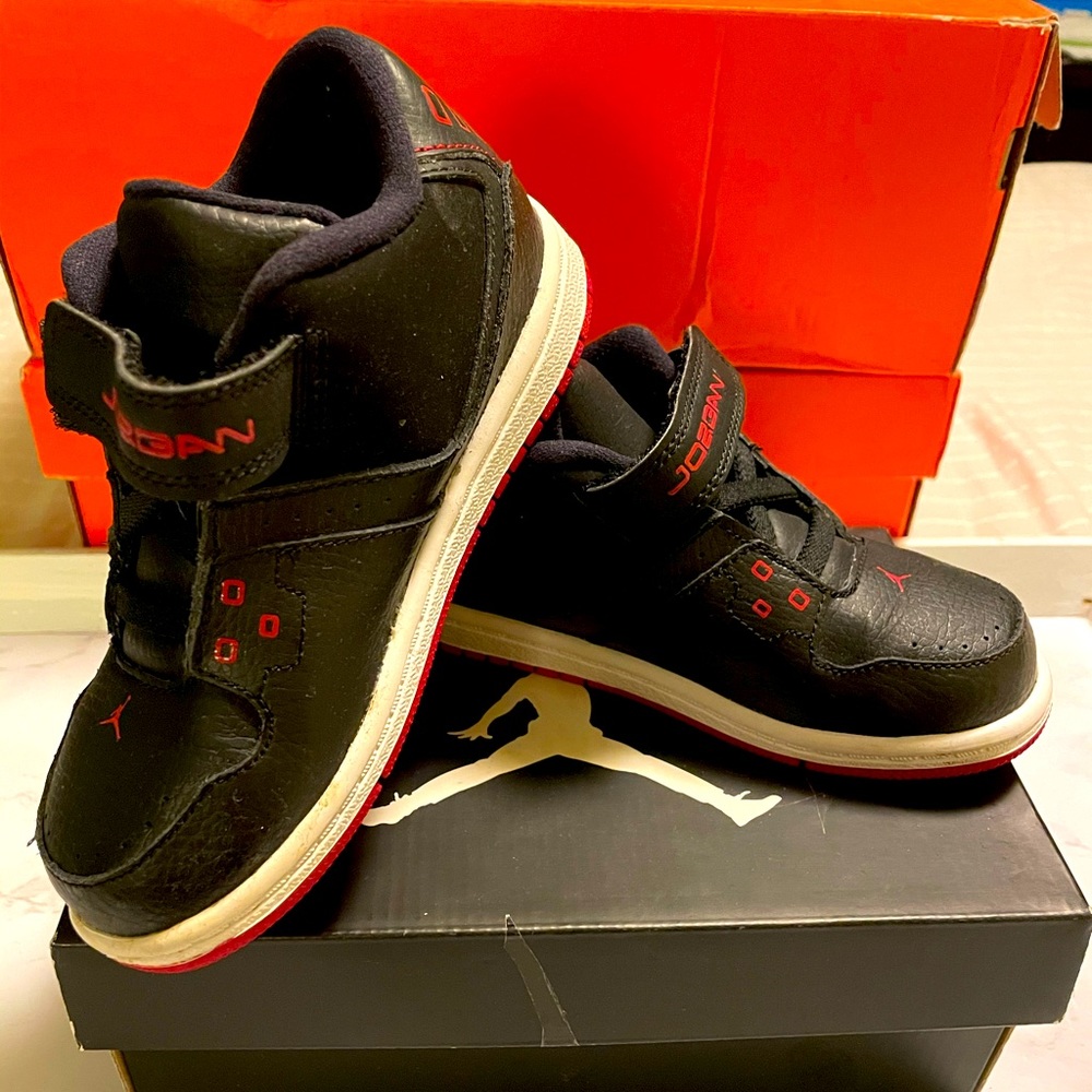 Jordan 1 Flight Low Sneakers Size 10c
